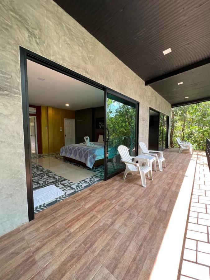 Ton Pling Khao Lak