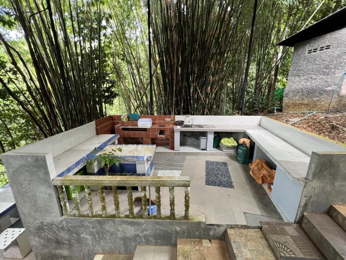 Ton Pling Khao Lak